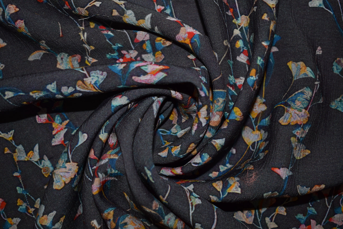 'Rimini' Grey Crinkle Print