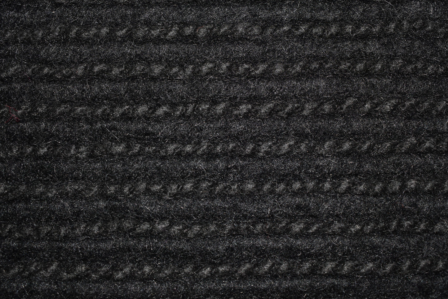 Cable Knit - Black