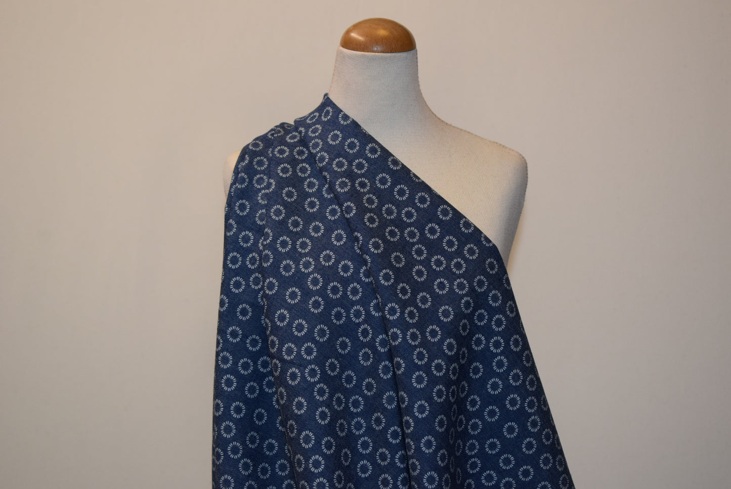 Daisy Print Chambray