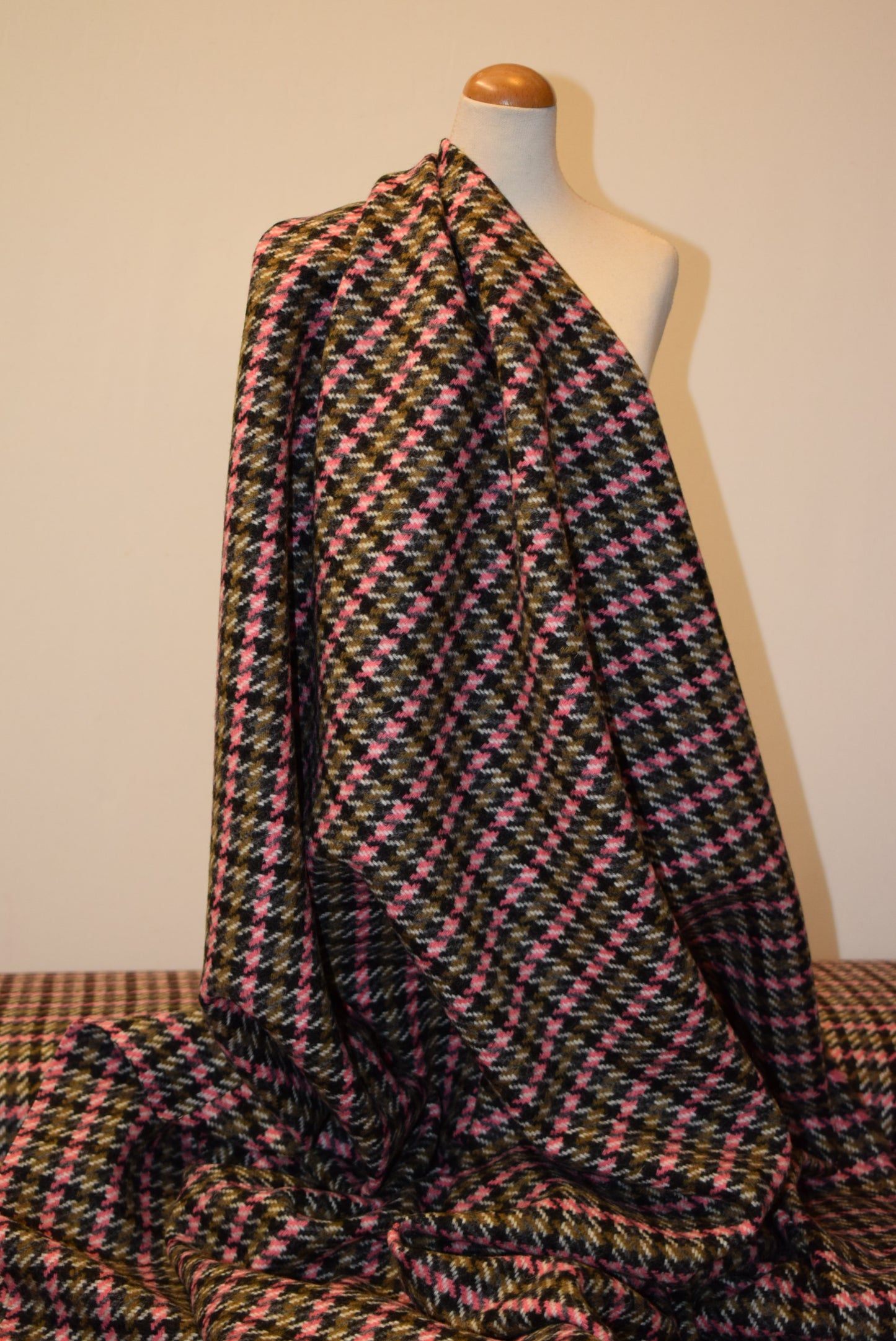 Pink & Sage Dogtooth Tweed