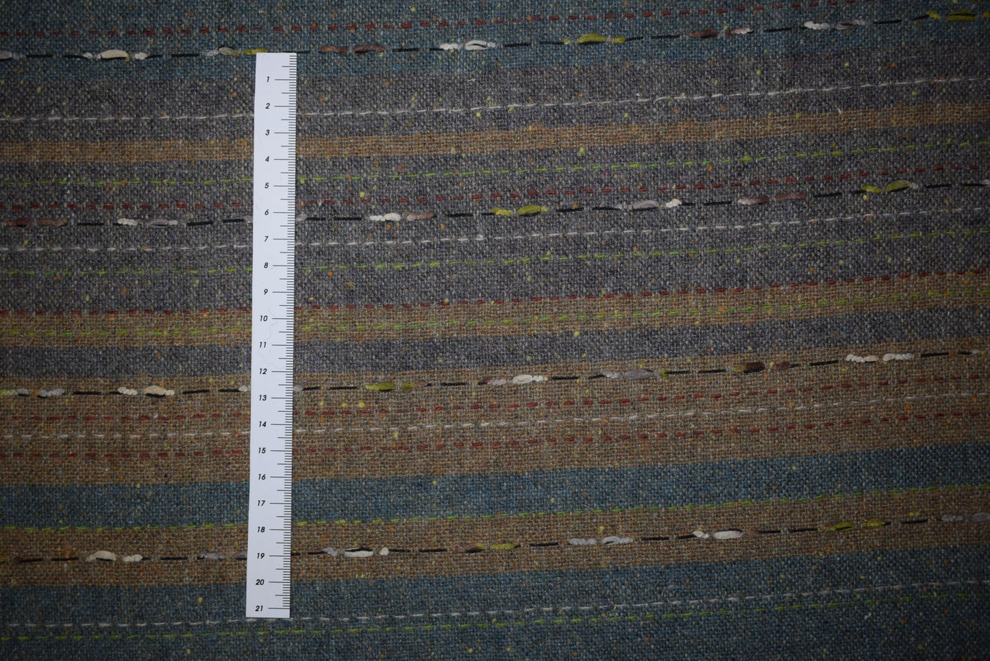 Stitch-Stripe Tweed ( crosswise )