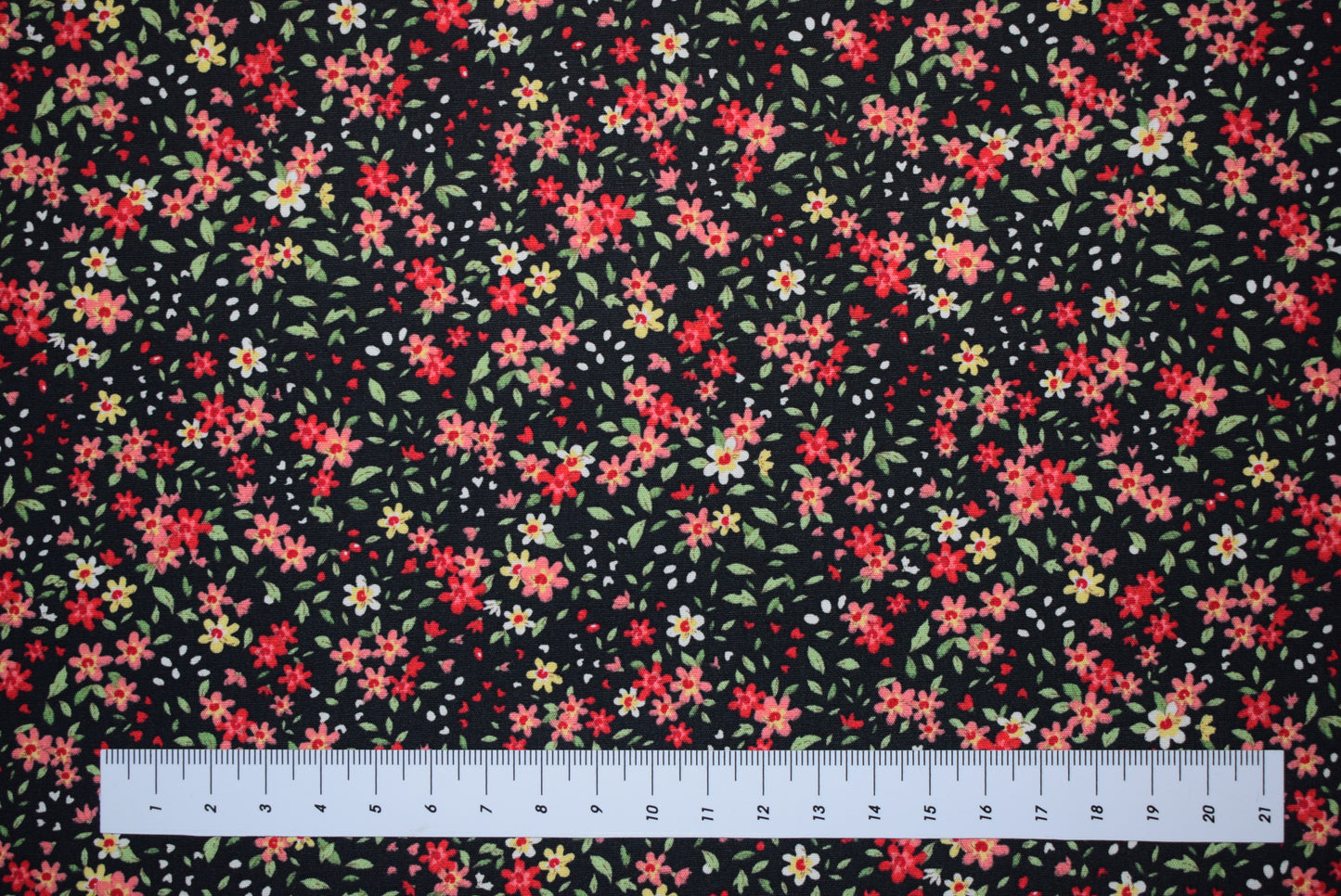 Ditzy Flower - Black