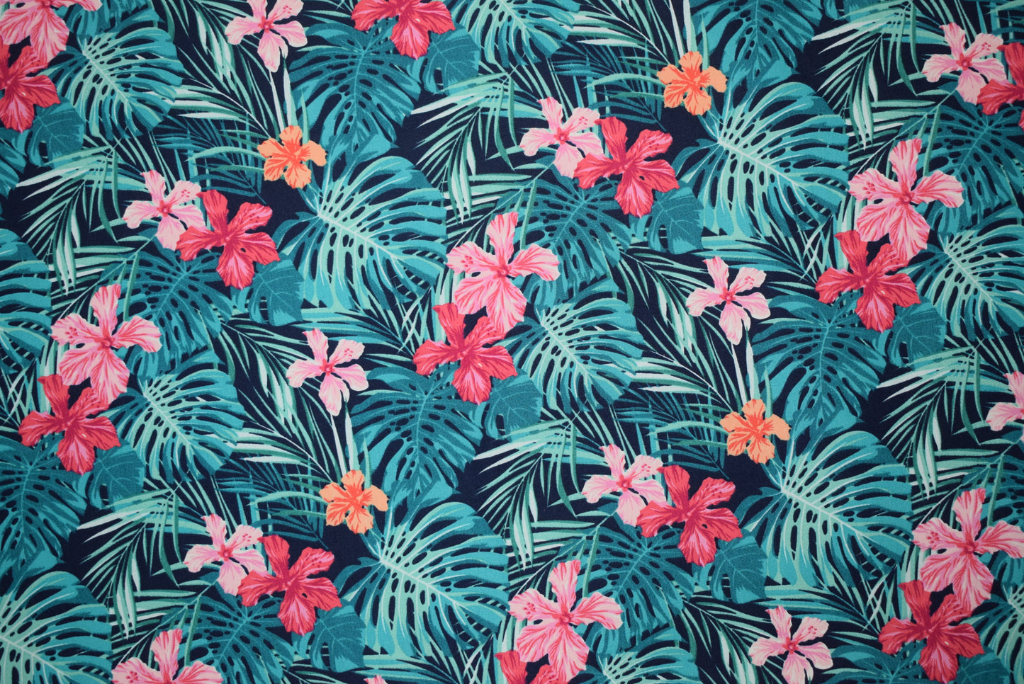 Tropical Hibiscus - Black