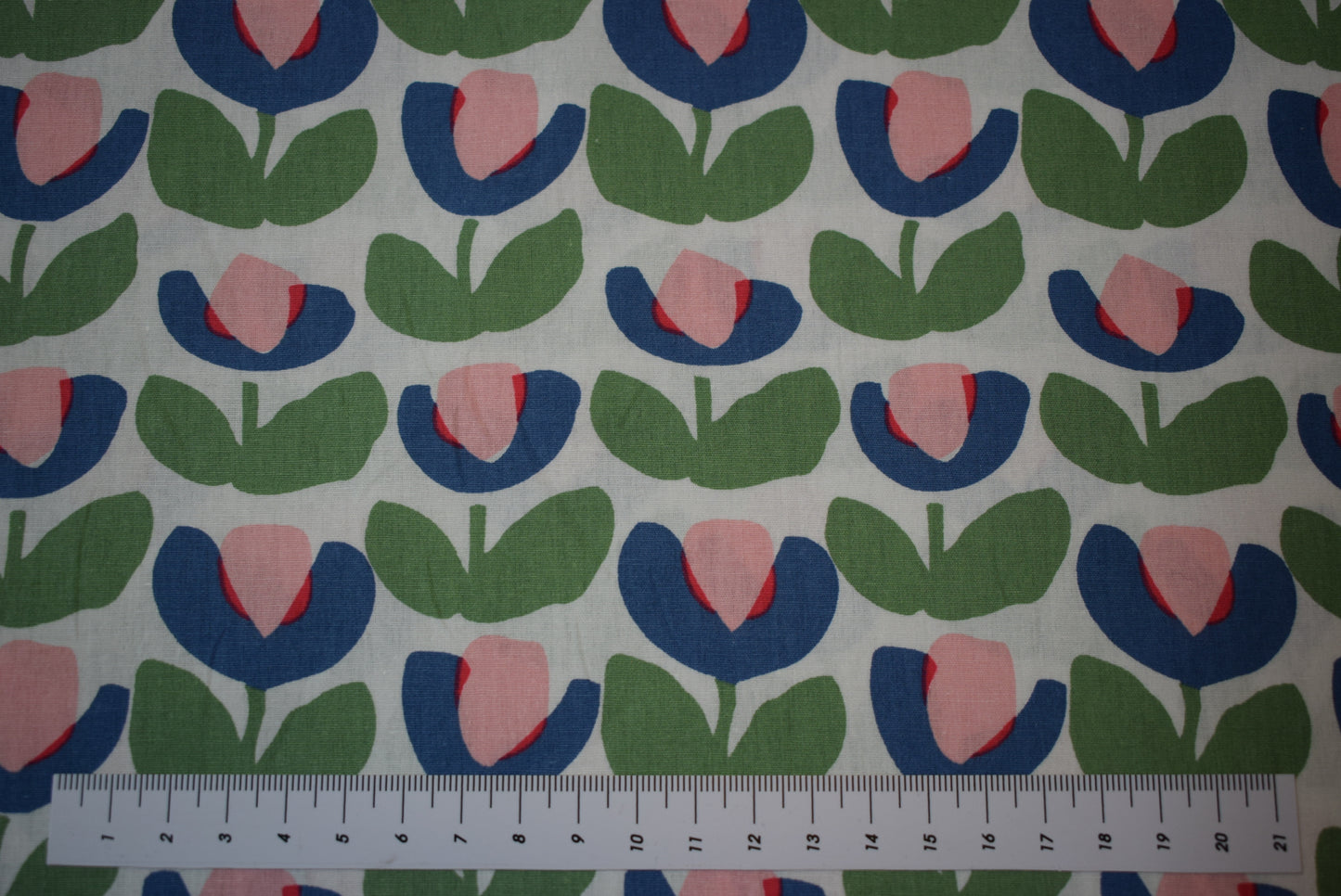 'Tulips of Amsterdam' printed lawn