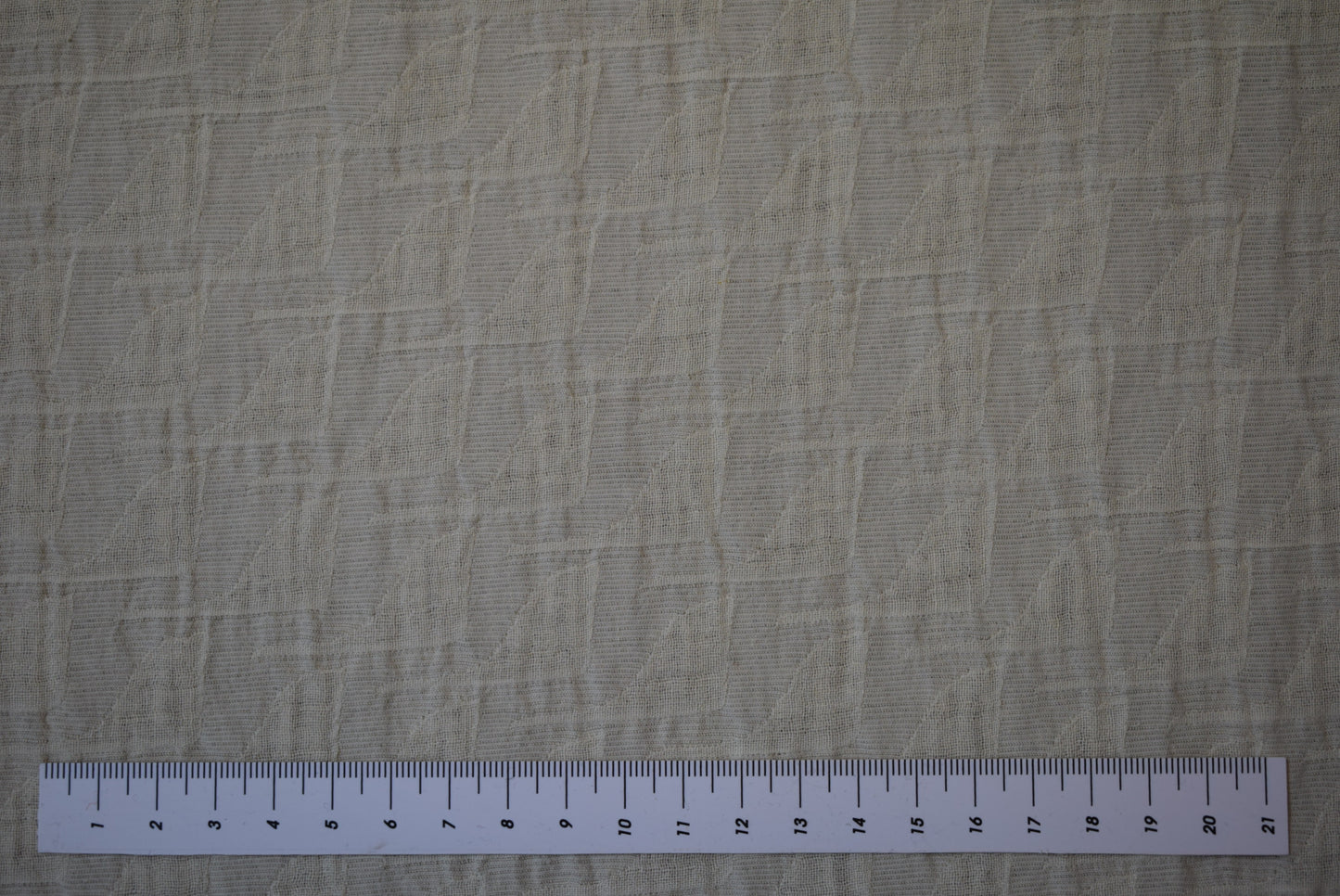 Crinkle Jacquard Triangles - Natural